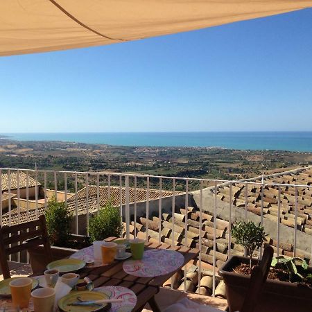 Le Terrazze Di Pirandello Bed and Breakfast Agrigento Eksteriør billede