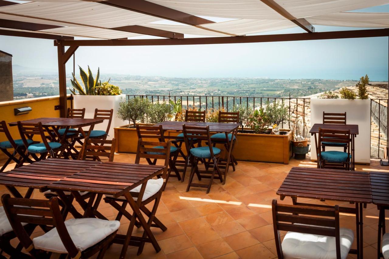Le Terrazze Di Pirandello Bed and Breakfast Agrigento Eksteriør billede