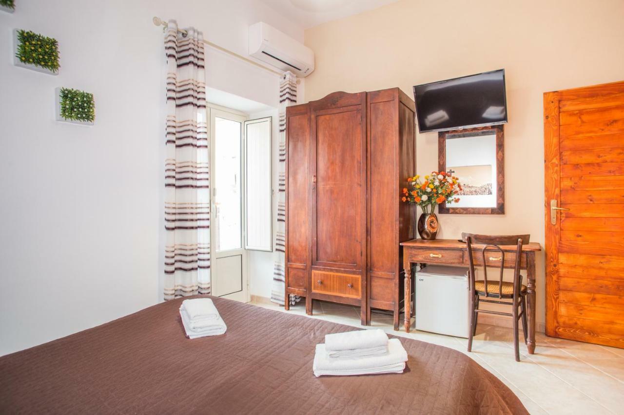 Le Terrazze Di Pirandello Bed and Breakfast Agrigento Eksteriør billede